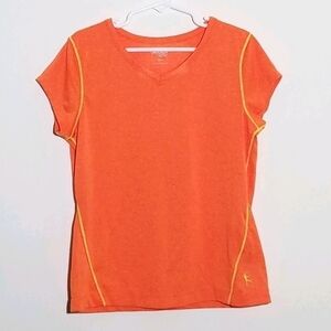 Danskin Now Athletic Shirt M 7/8